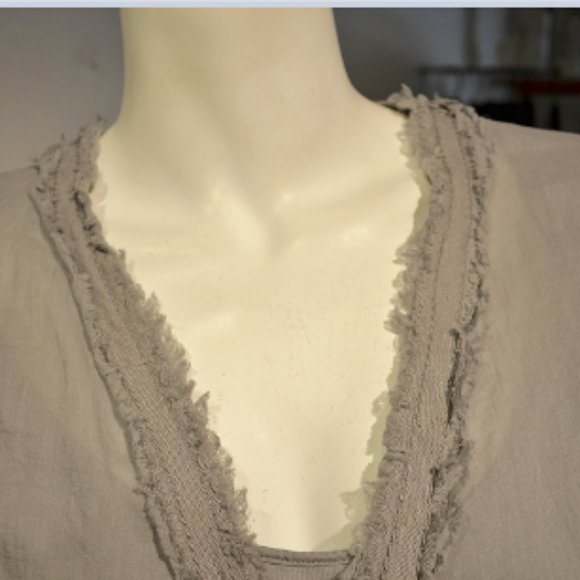Fringey Detail Cotton/Linen Slipover Top - Picture 4 of 8